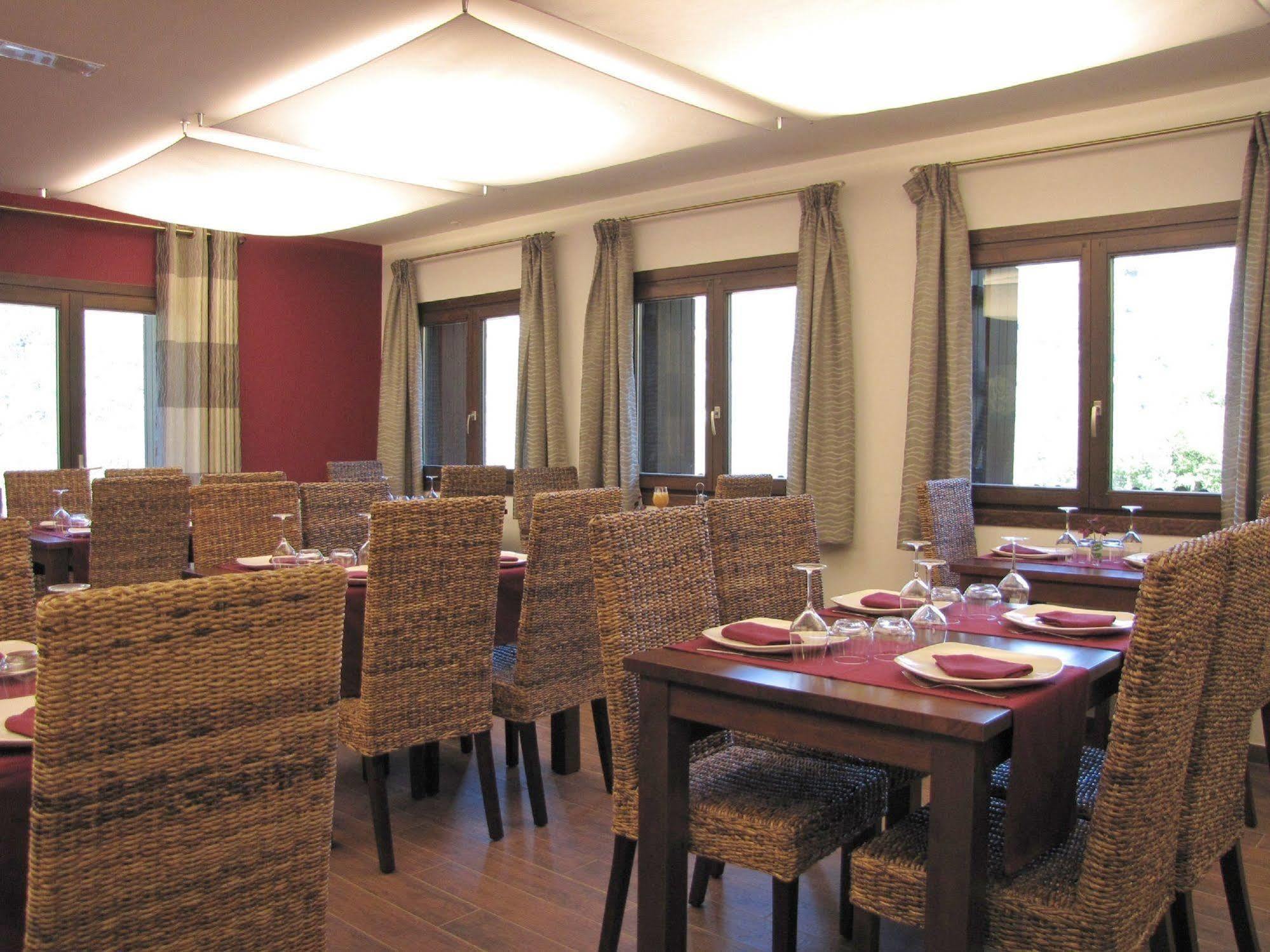 Hotel Sesue بيناسكي المظهر الخارجي الصورة